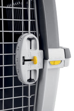 Stefanplast Gulliver 4 Pet Carrier Detail Shot