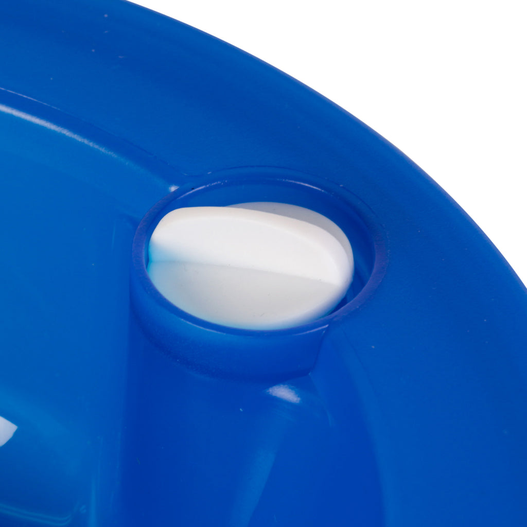 Close up view of cap on Outpaws Pet Cooing Bowl