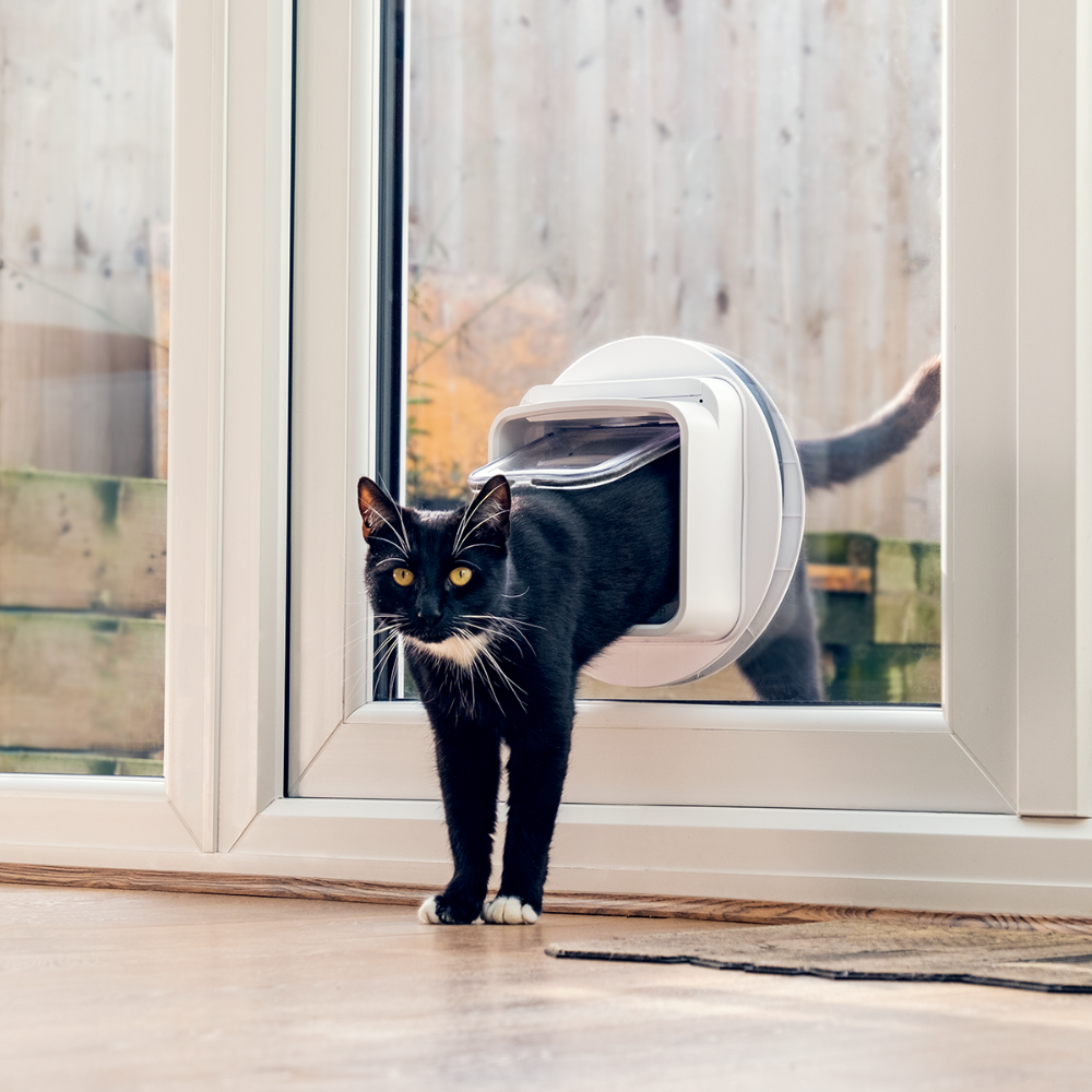 Sureflap Microchip Cat Flap Connect And Hub Petwell